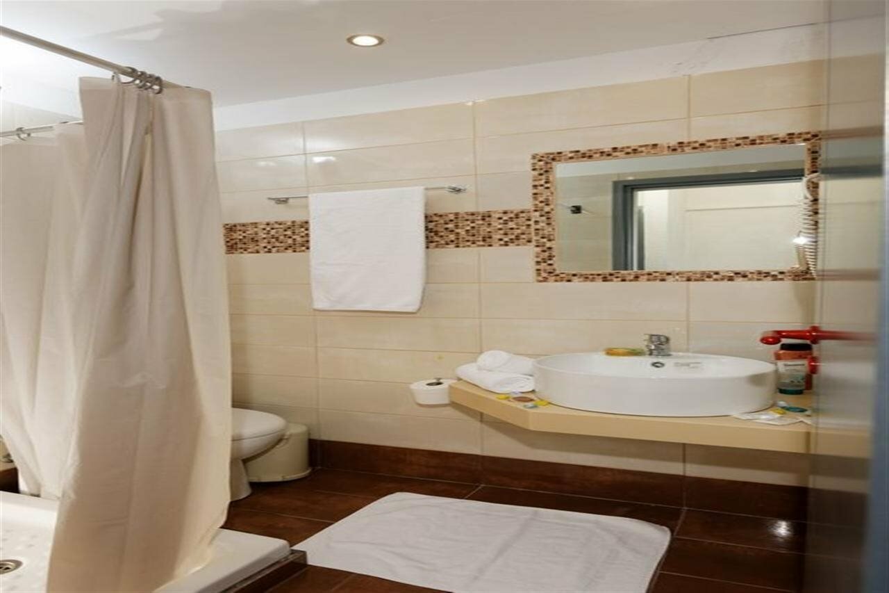 Фото Agrabella Hotel