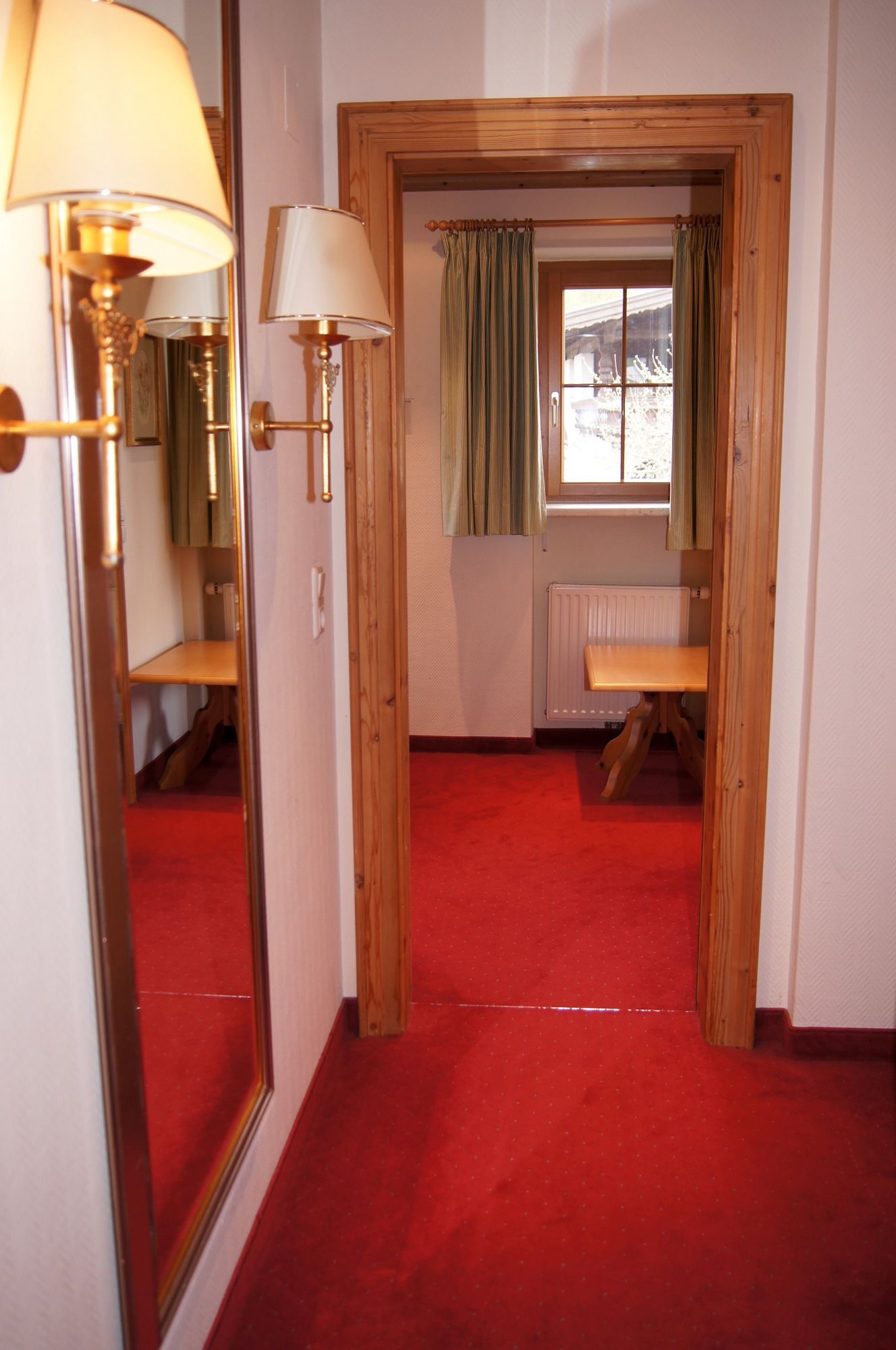 Фото Hotel Tirolerhof