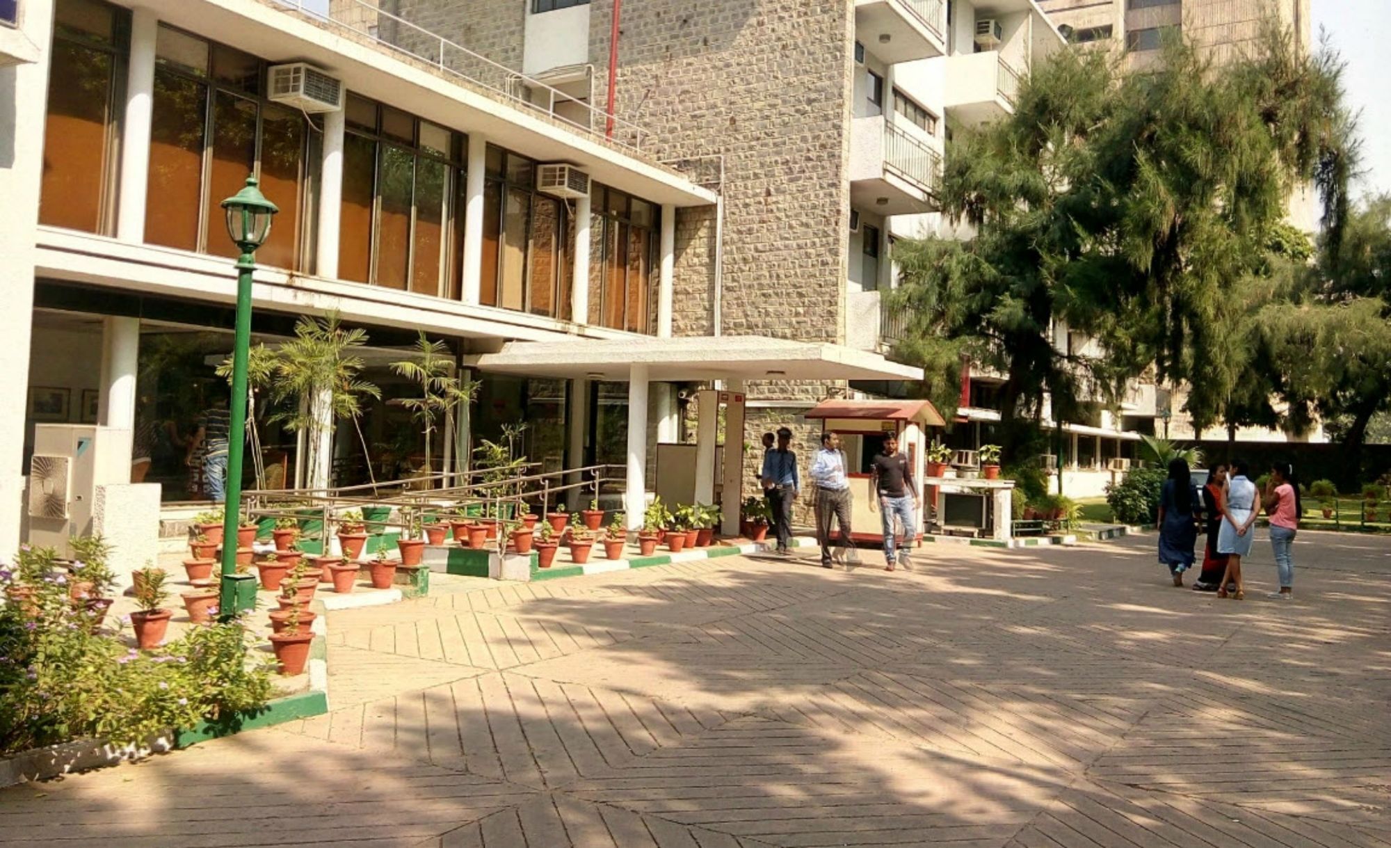 Фото Ymca Tourist Hostel