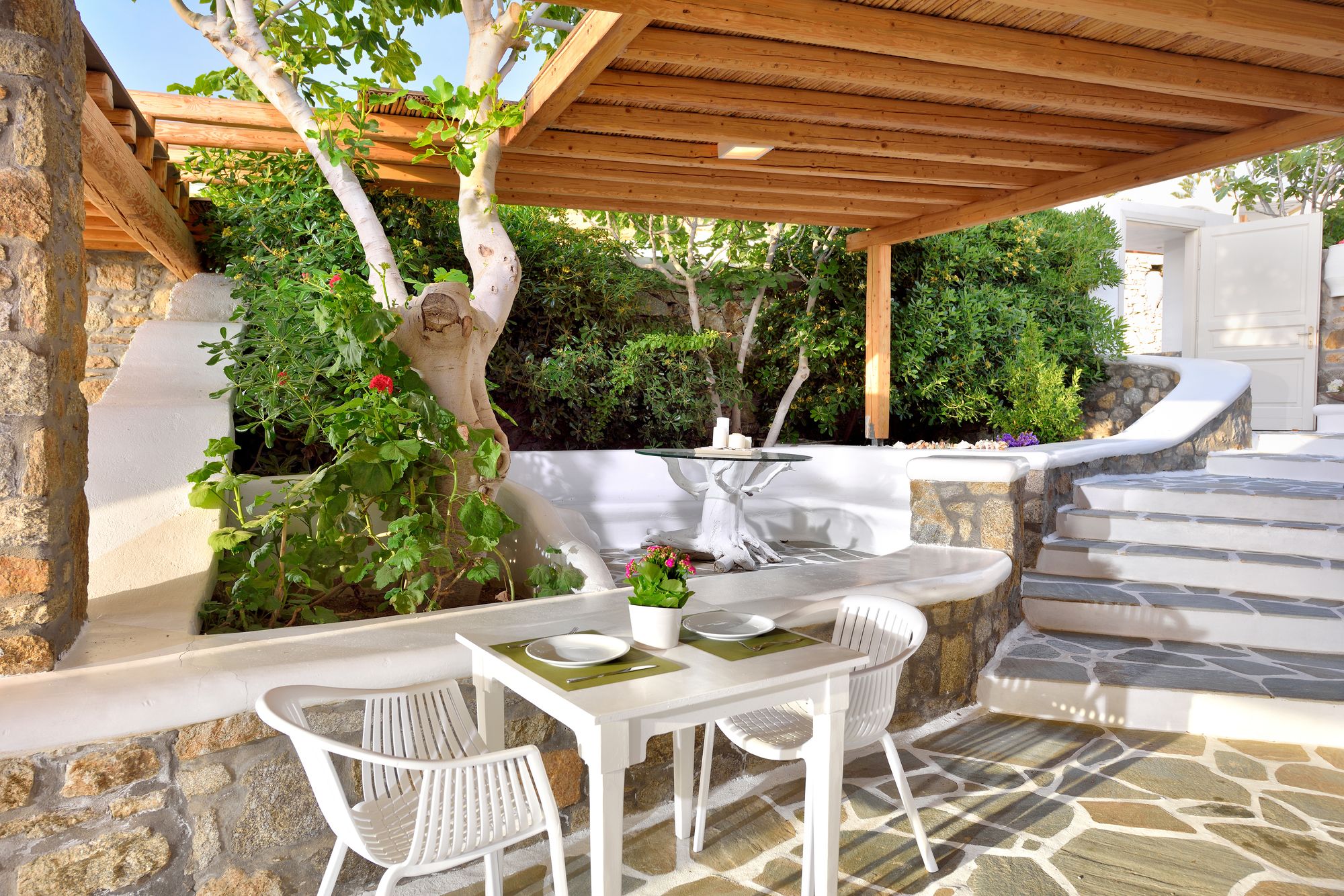 Фото Amazon Mykonos Resort & SPA