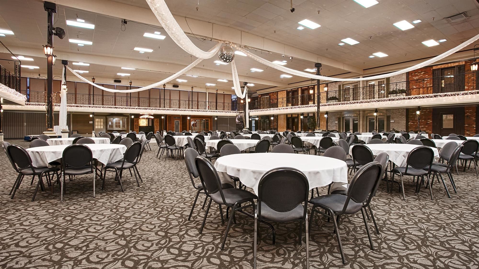 Фото Heritage Inn