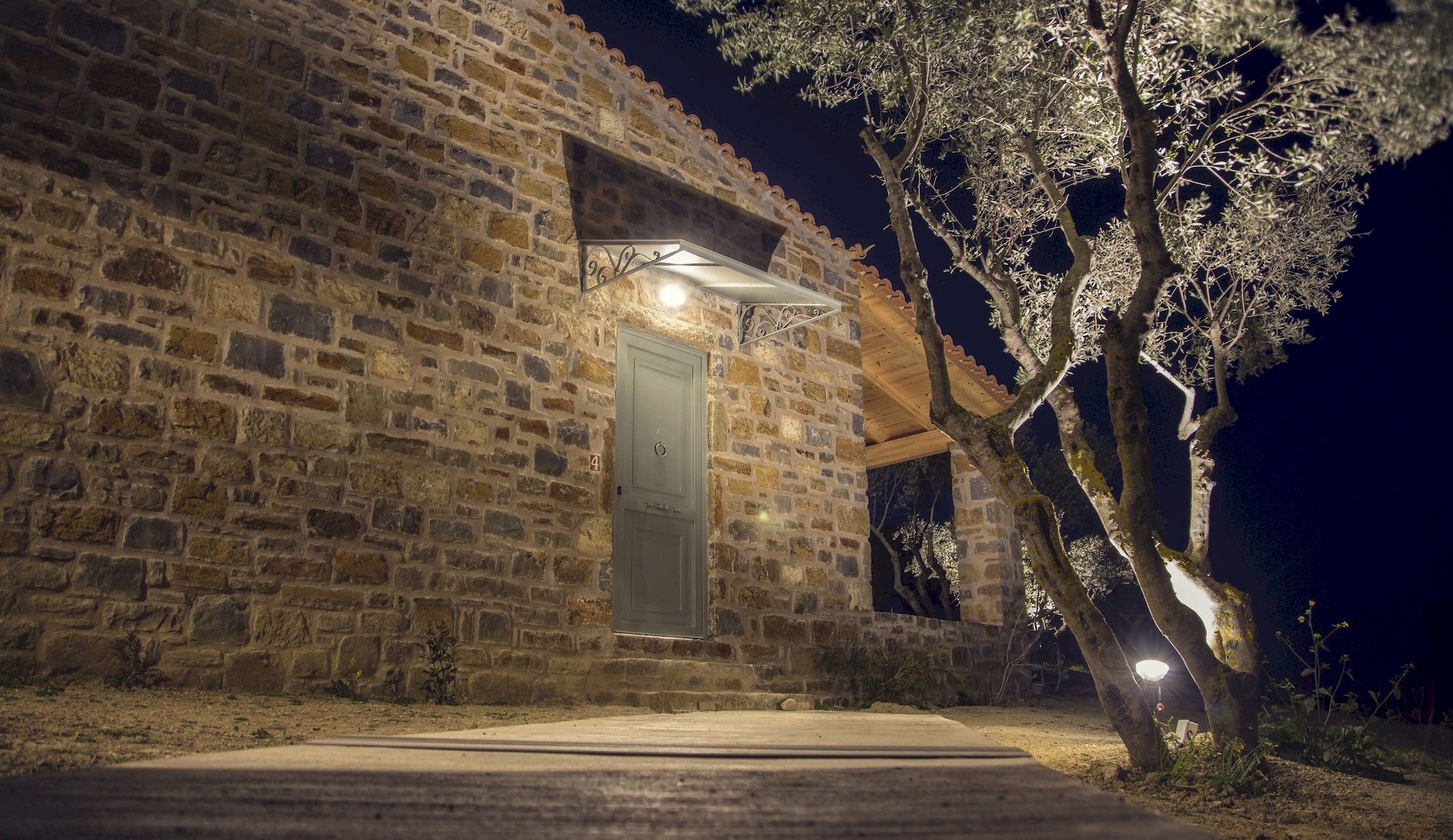 Фото Afentiko Pigadi