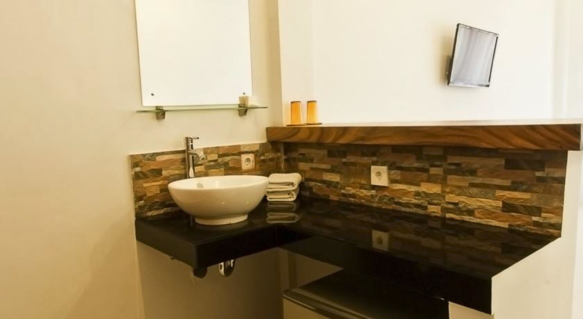 Фото U House Seminyak