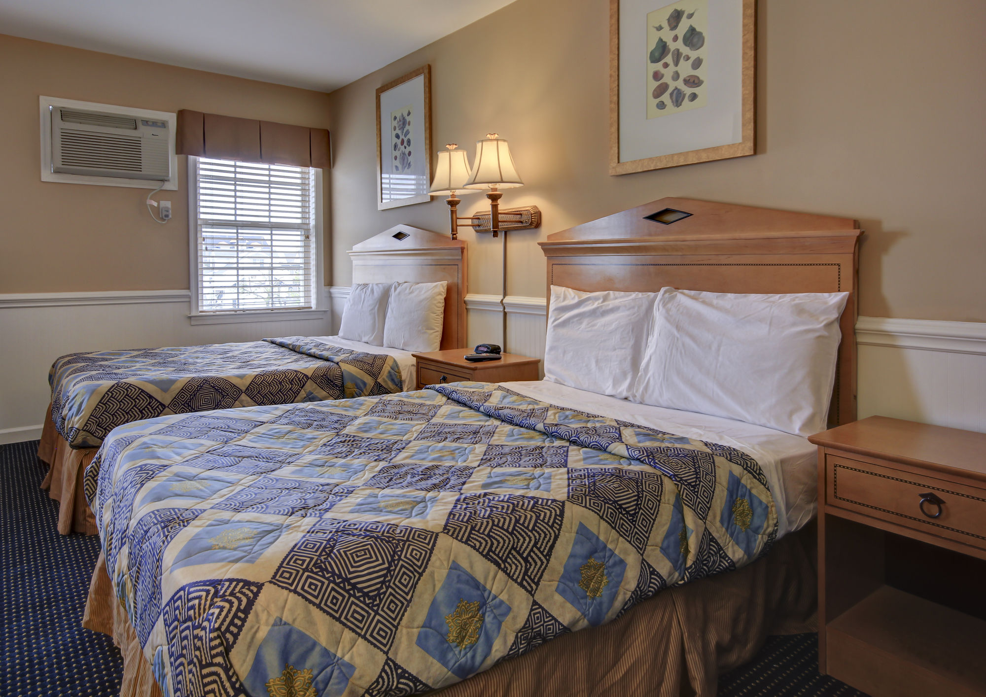 Фото Ambassador Inn