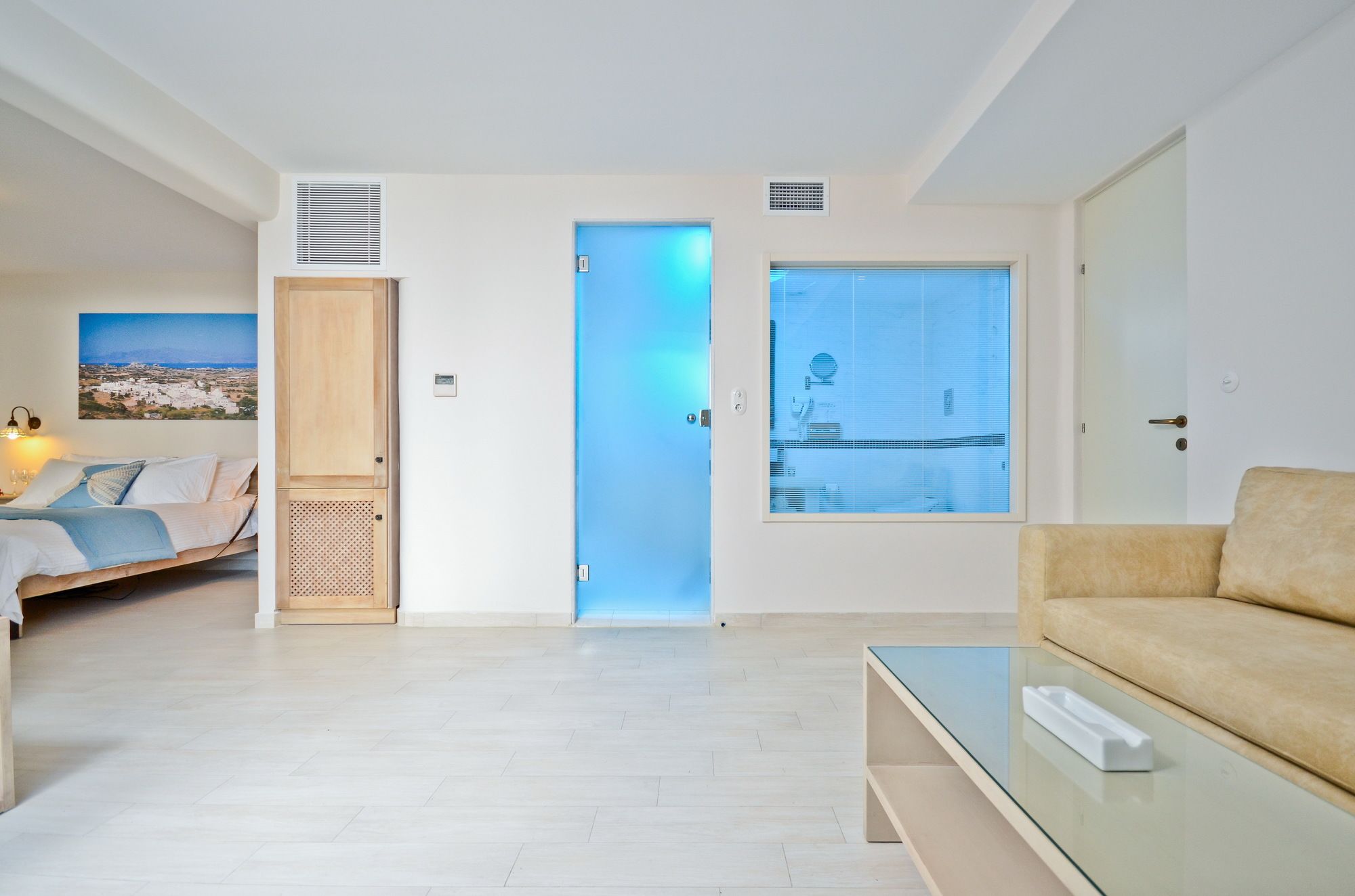 Фото Naxos Island Hotel