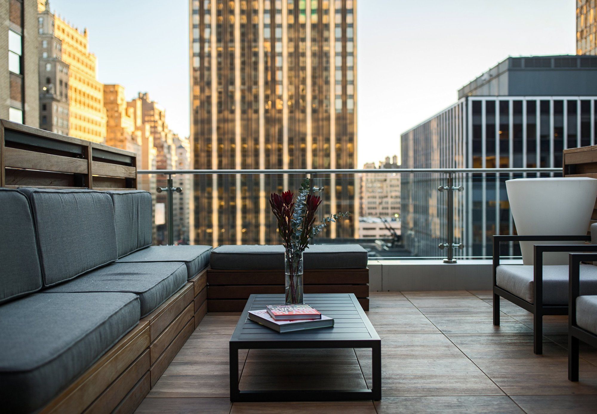 Фото Renaissance New York Midtown Hotel