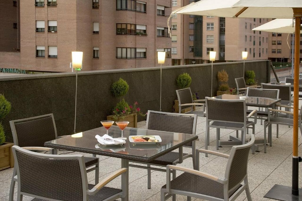 Фото Nh Valladolid Bálago