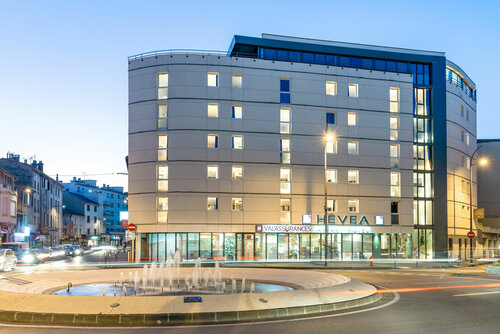 Гостиница Hévéa Appart Hôtel в Ди