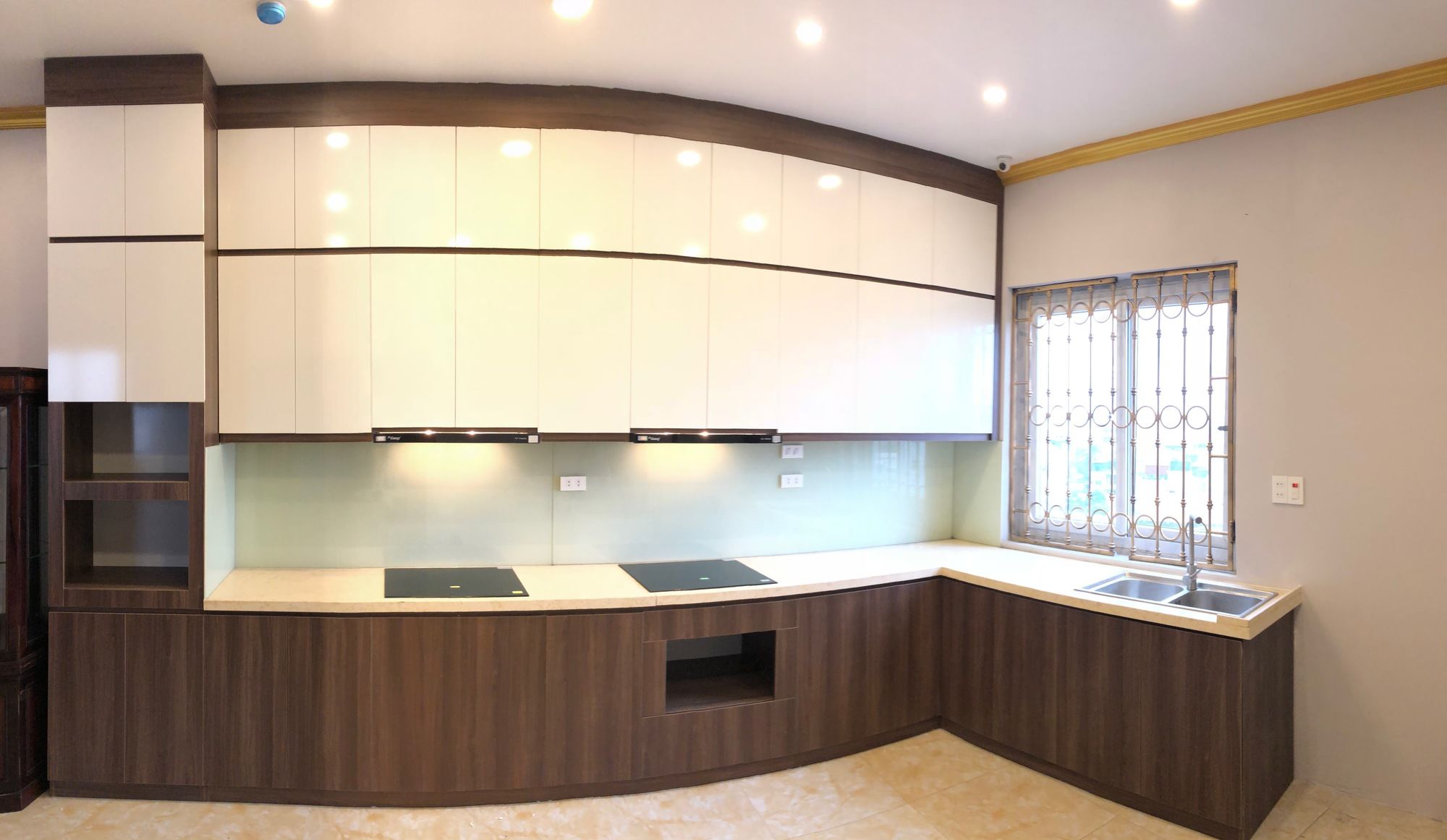 Фото Honeymoon Hotel & Apartment