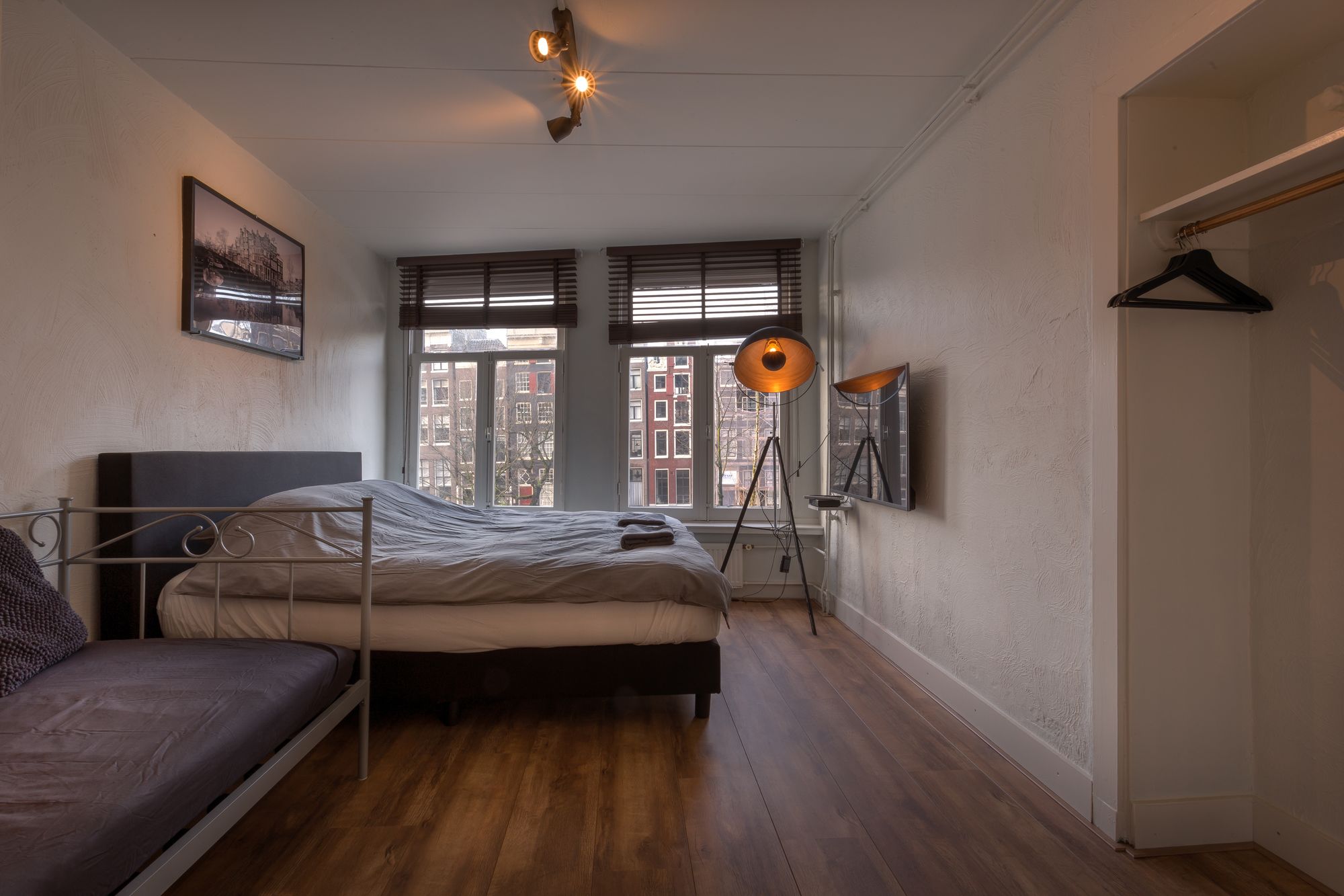 Фото Hotel Canal View