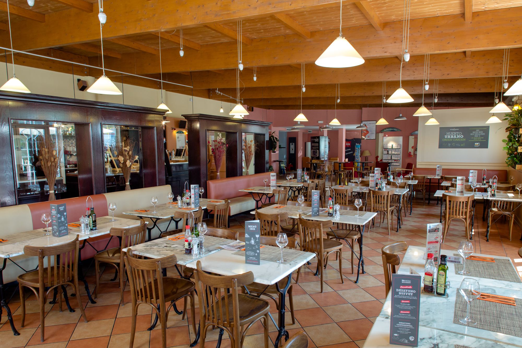 Фото Ibis Madrid Fuenlabrada