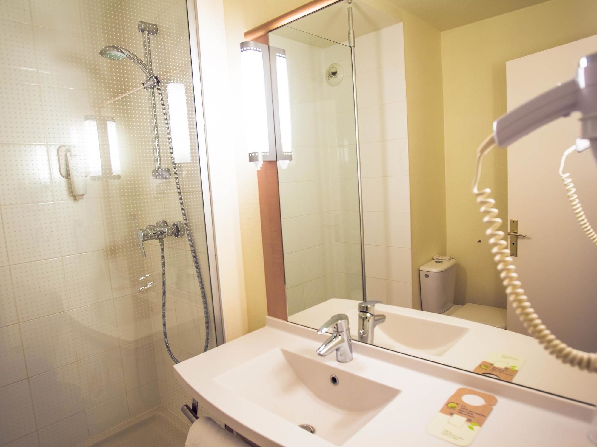 Фото Ibis Dijon Gare