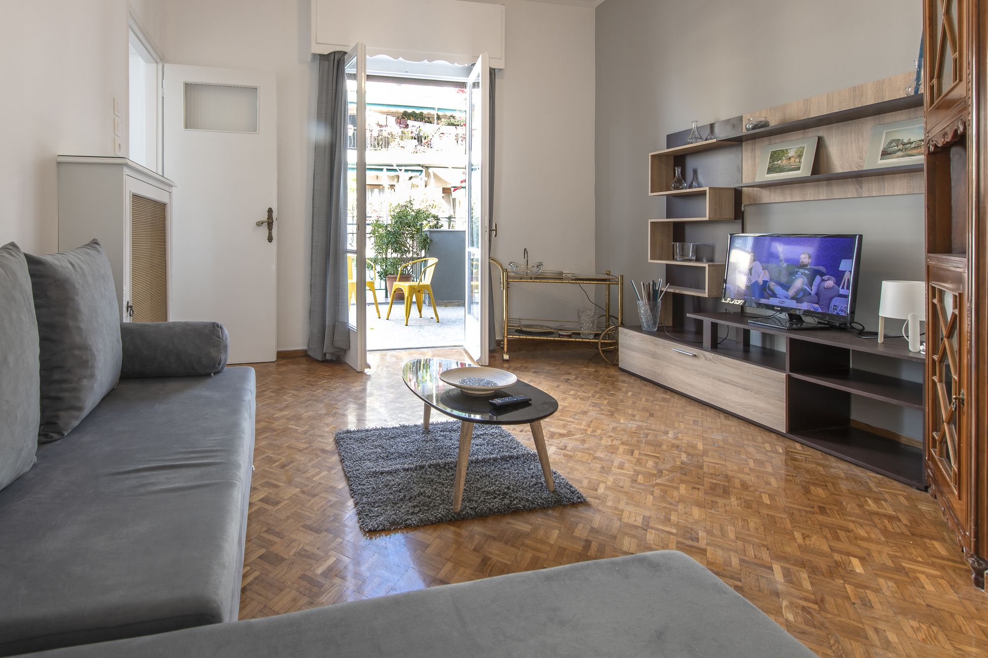 Фото Petralona Cosy Penthouse