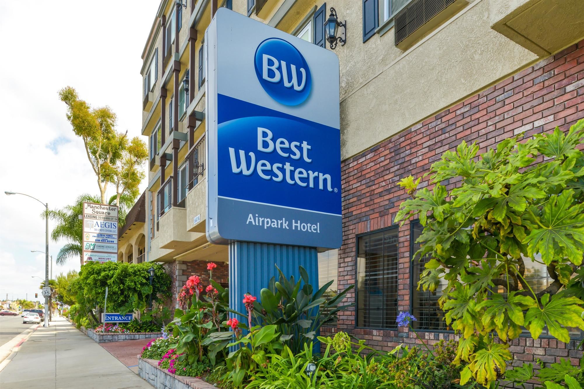 Фото Best Western Airpark Hotel-Los Angeles Lax Airport