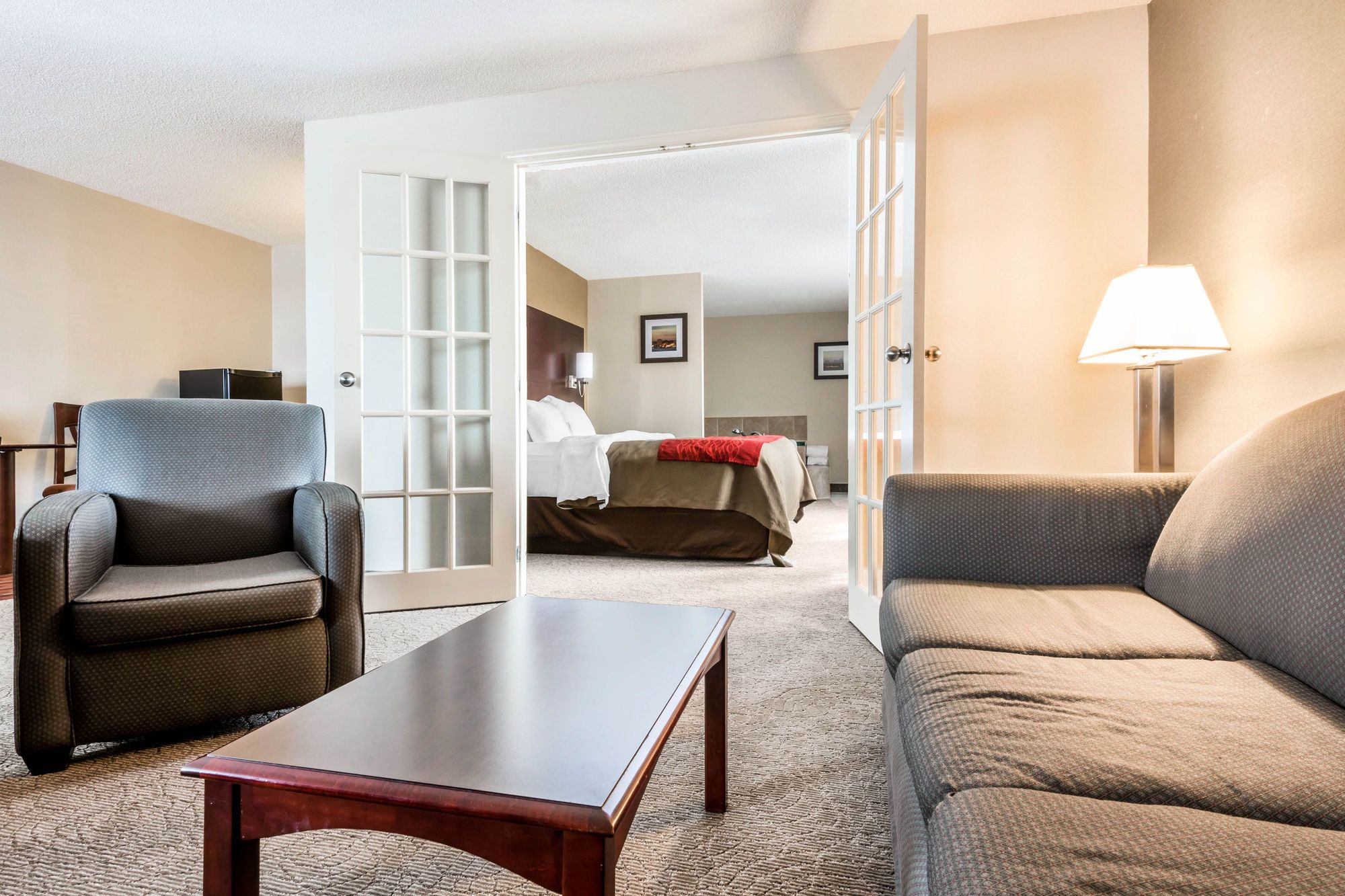 Фото Comfort Inn & Suites Barrie