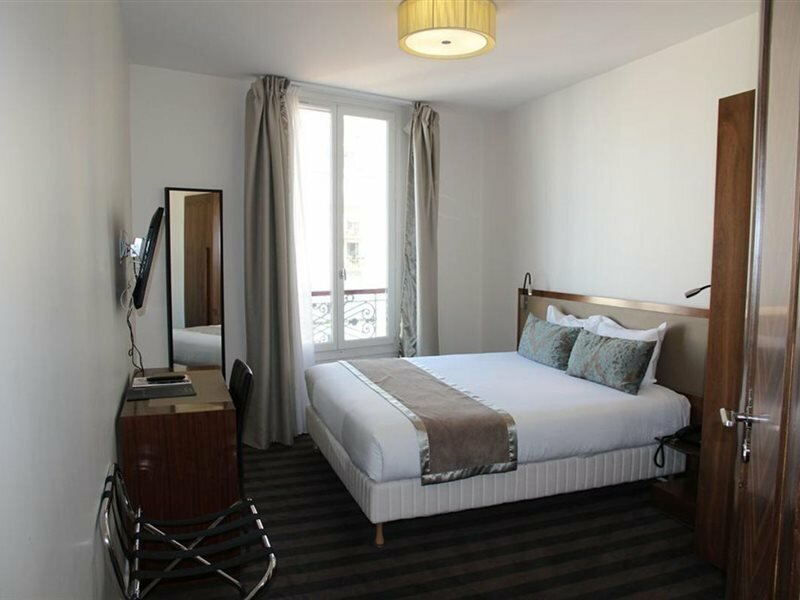 Фото Art Hôtel Eiffel