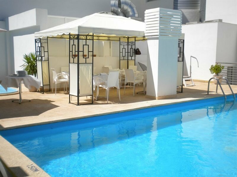 Фото Occidental Santa Cruz Contemporáneo