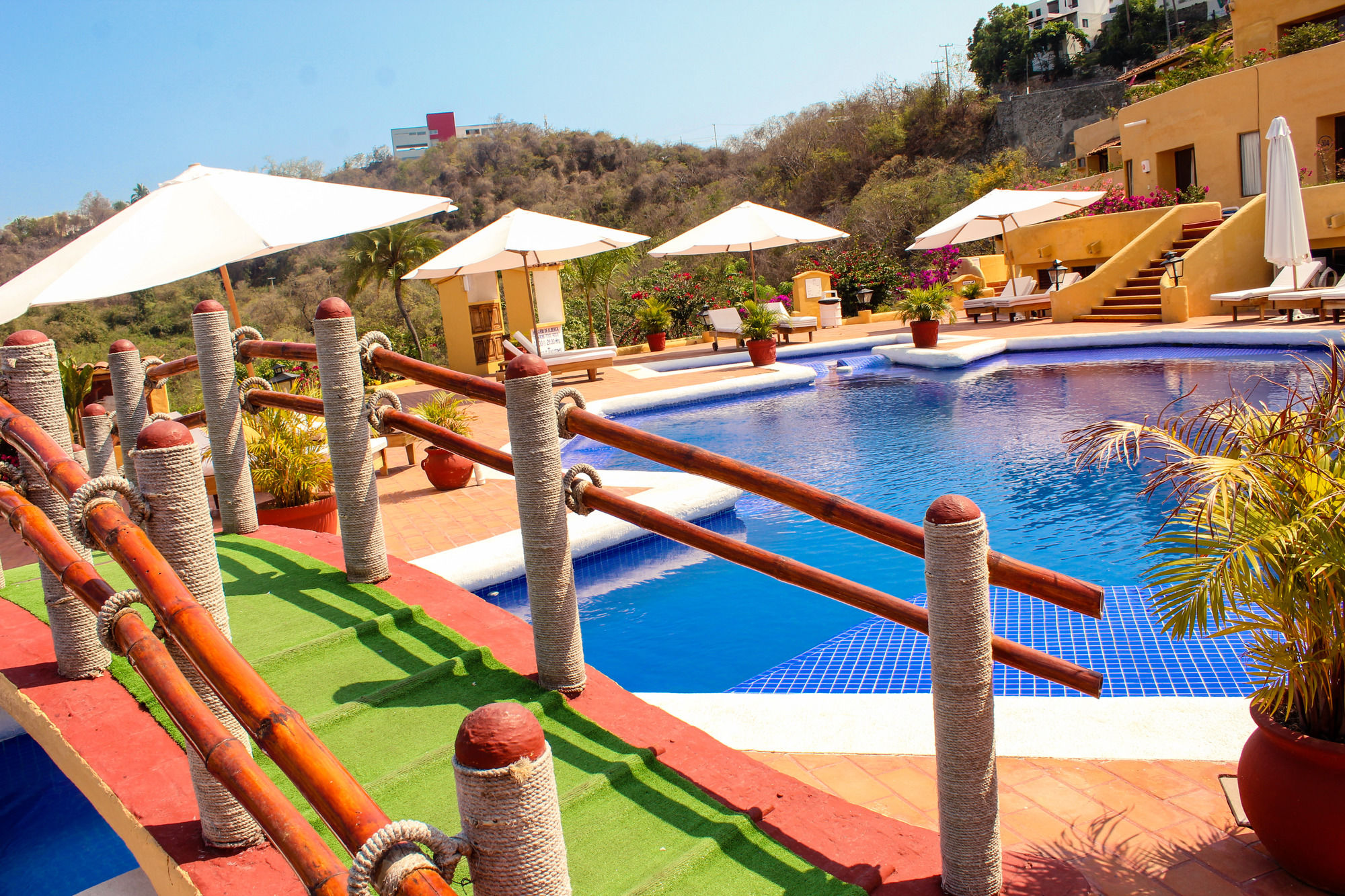 Фото Hotel Plaza Tucanes