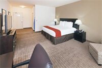 Фото Holiday Inn Express & Suites El Paso Airport Area, an Ihg Hotel