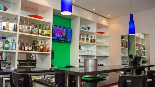 Гостиница Premier Splendid Inn Bayshore в Ричардс-Бей