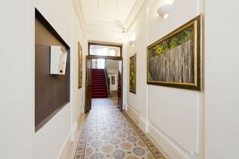 Фото Апартаменты DownTown Suites Kodaňská