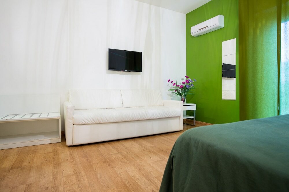 Фото Emily Suites