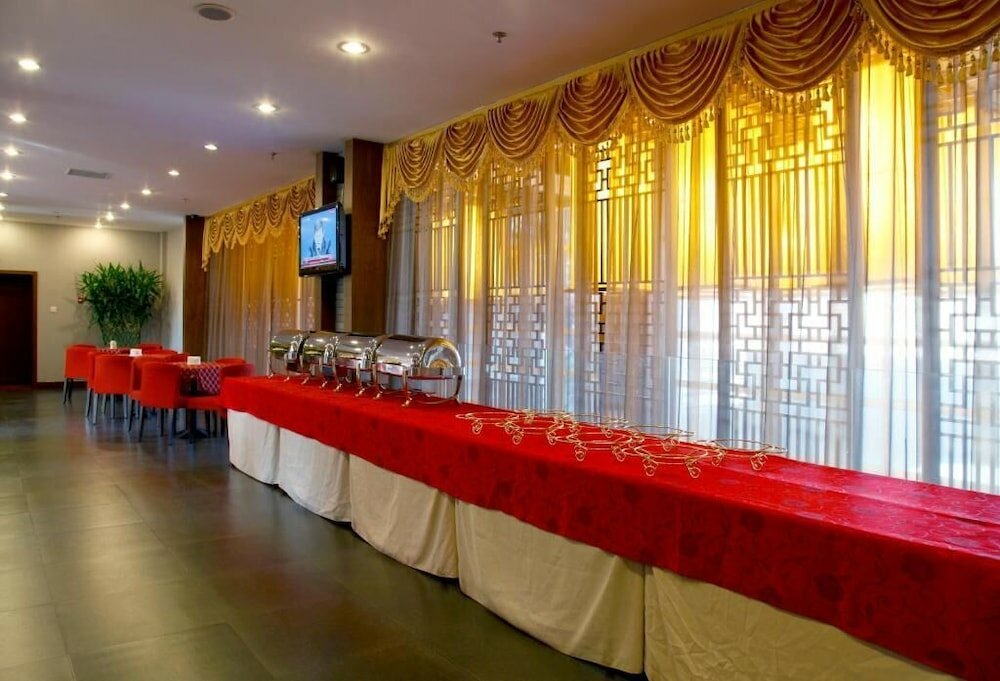 Фото King Parkview Hotel