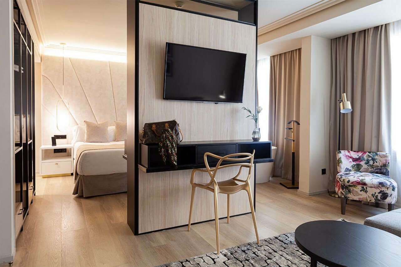Фото Nivia Born Boutique Hotel