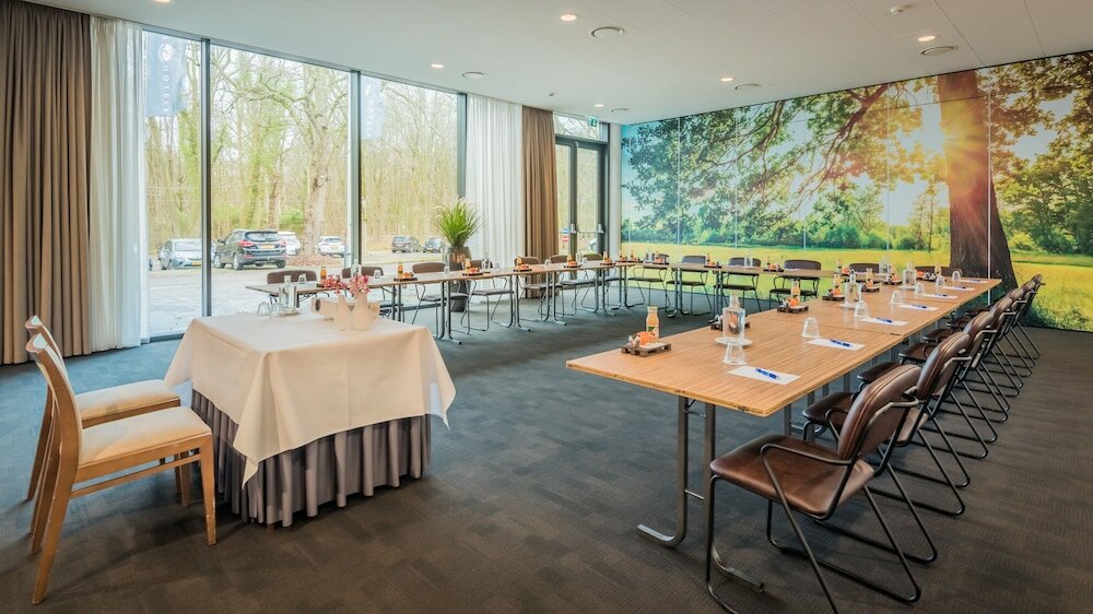 Фото Fletcher Hotel De Wageningsche Berg