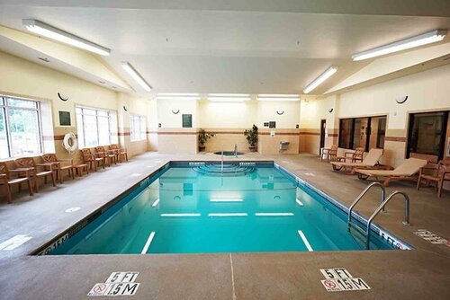 Гостиница Town & Country Inn and Suites в Куинси