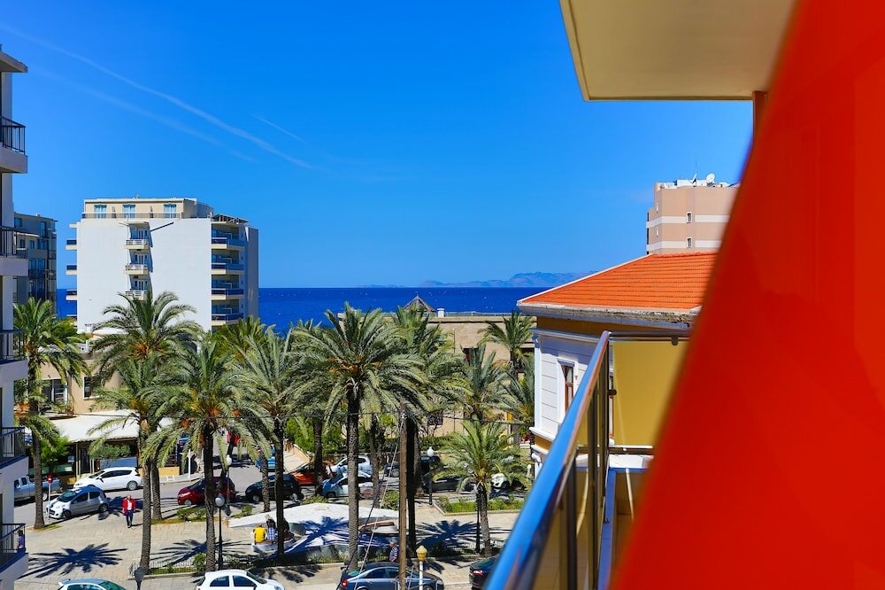 Фото Rodian Gallery Hotel Apartments