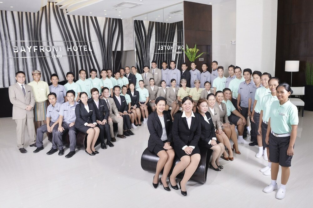 Фото Bayfront Hotel Cebu - North Reclamation