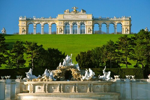 Апартаменты Opera Suites в Вене