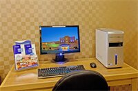 Фото Holiday Inn Express Hotel & Suites Ventura, an Ihg Hotel