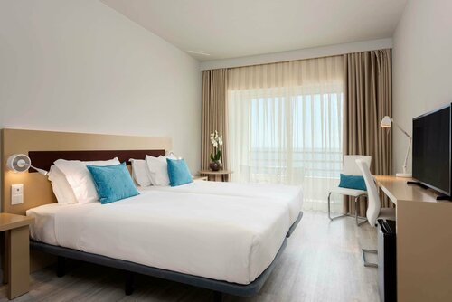 Гостиница Tryp Lisboa Caparica Mar