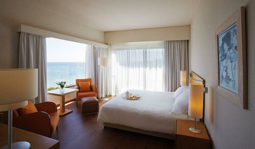 Гостиница Alion Beach Hotel в Айя-Напе