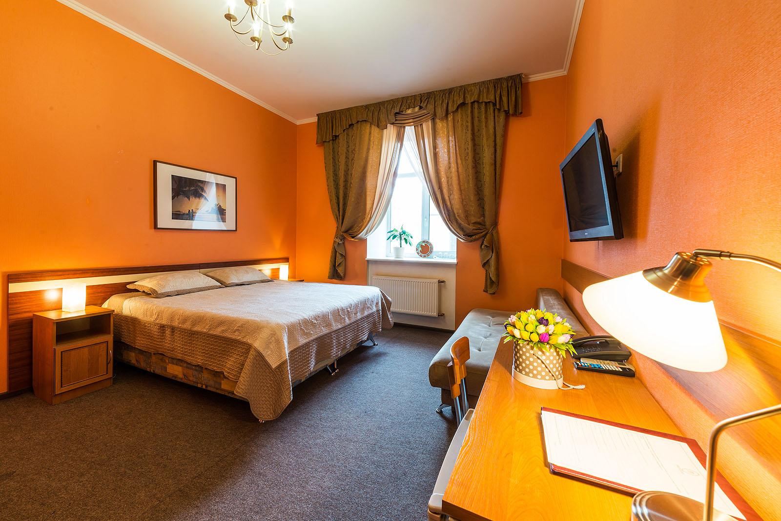 Фото Премьера