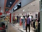 Tom Farr (Kommunalniy Quarter, Znamenskaya Street, 5), clothing store