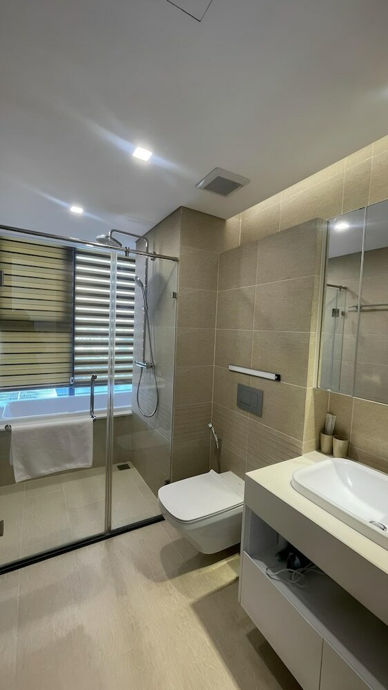 Фото Vinhomes Metropolis Ha Noi-Gem Apartment