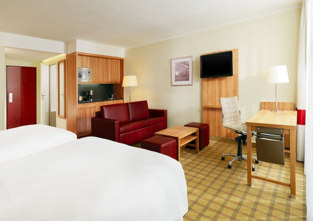 Фото Residence Inn by Marriott Munich Central