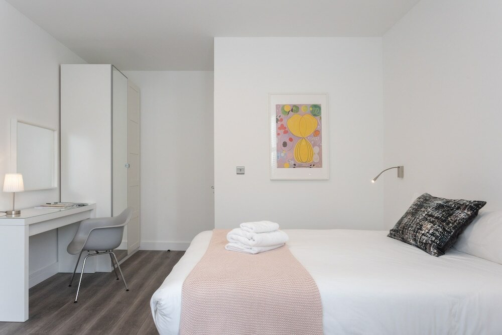 Фото Chalk Farm Artist's Apartment Camden