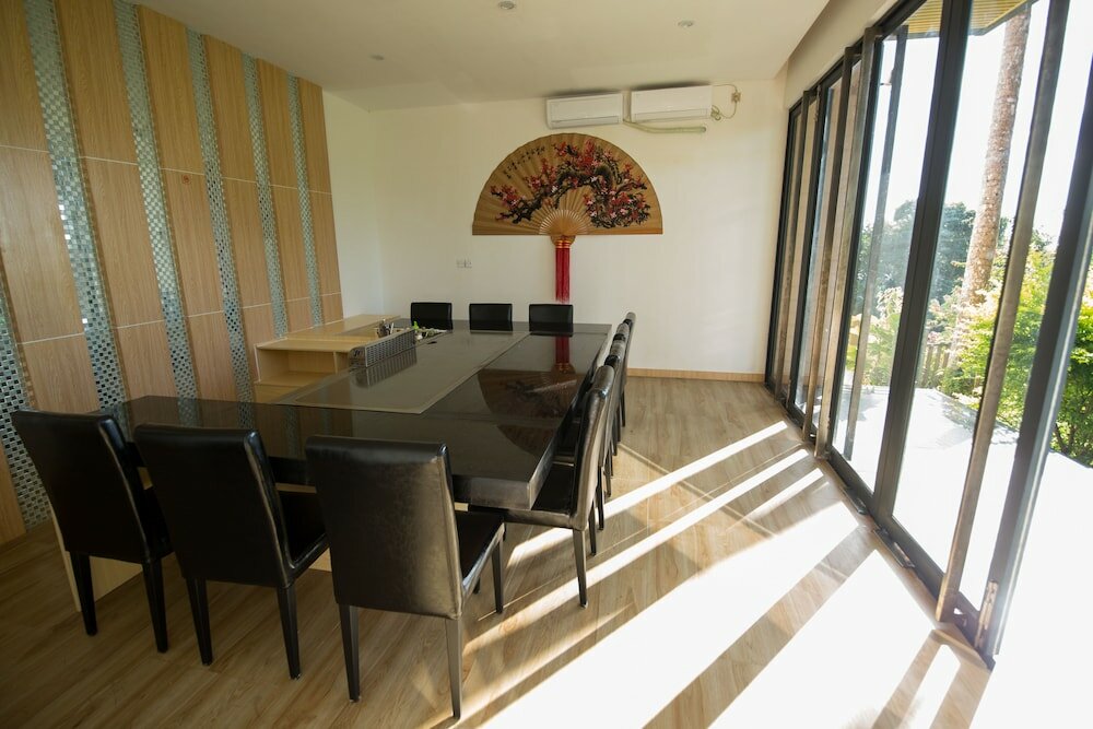 Фото Airai Forest Villa