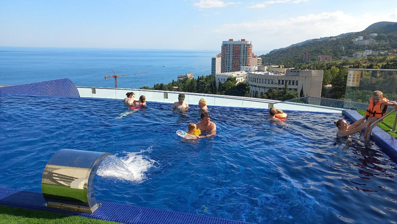 Фото отеля 3