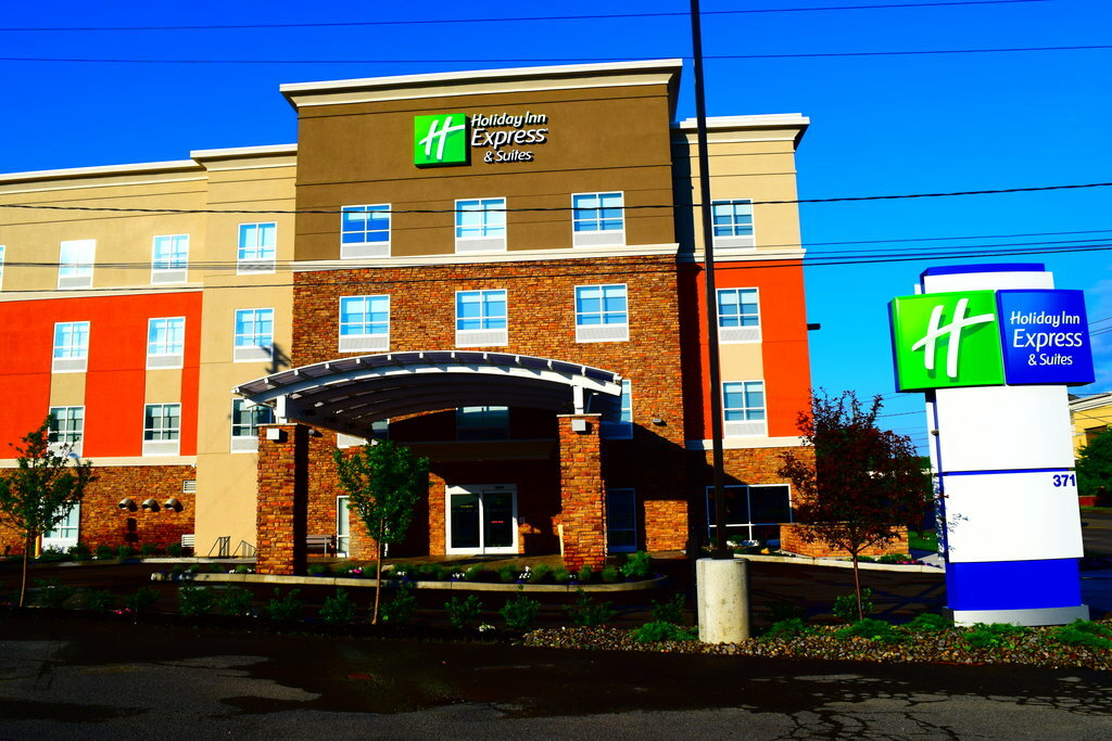 Фото Holiday Inn Express & Suites Ithaca, an Ihg Hotel