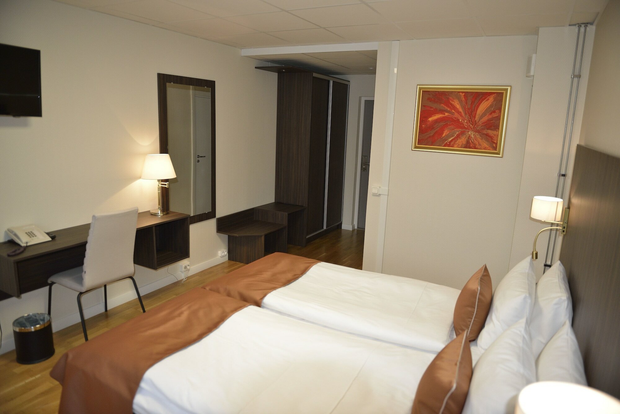 Фото Hotell Nova