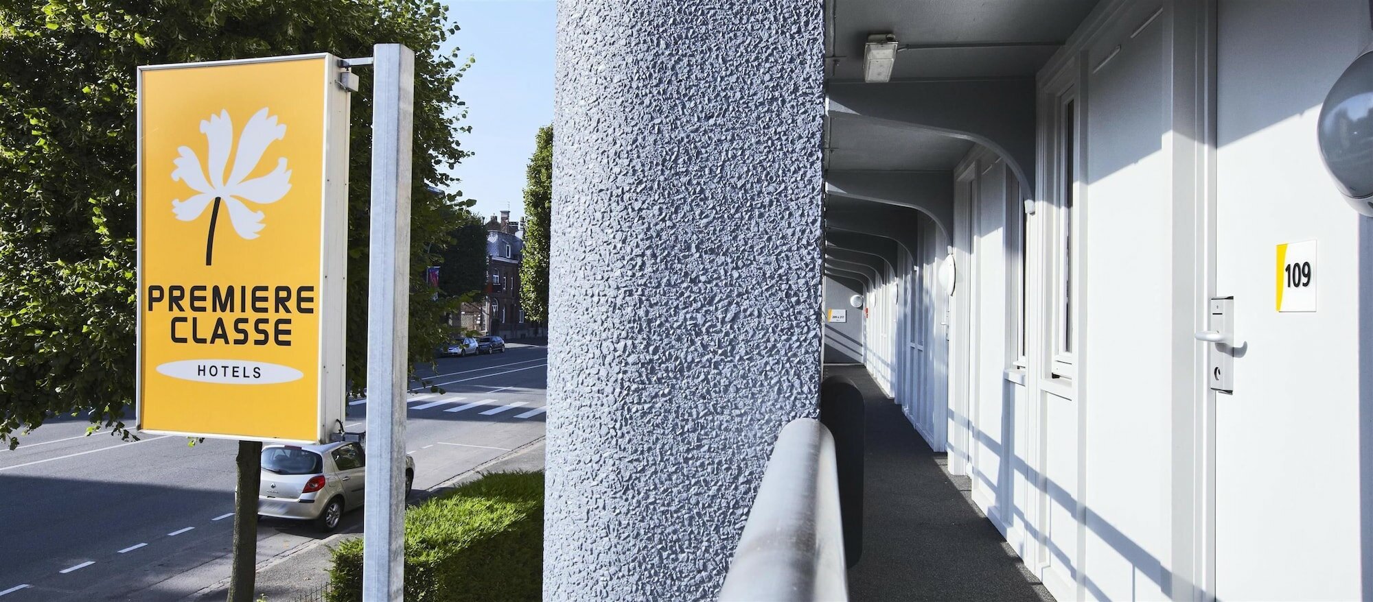 Фото Premiere Classe Lille Nord Tourcoing