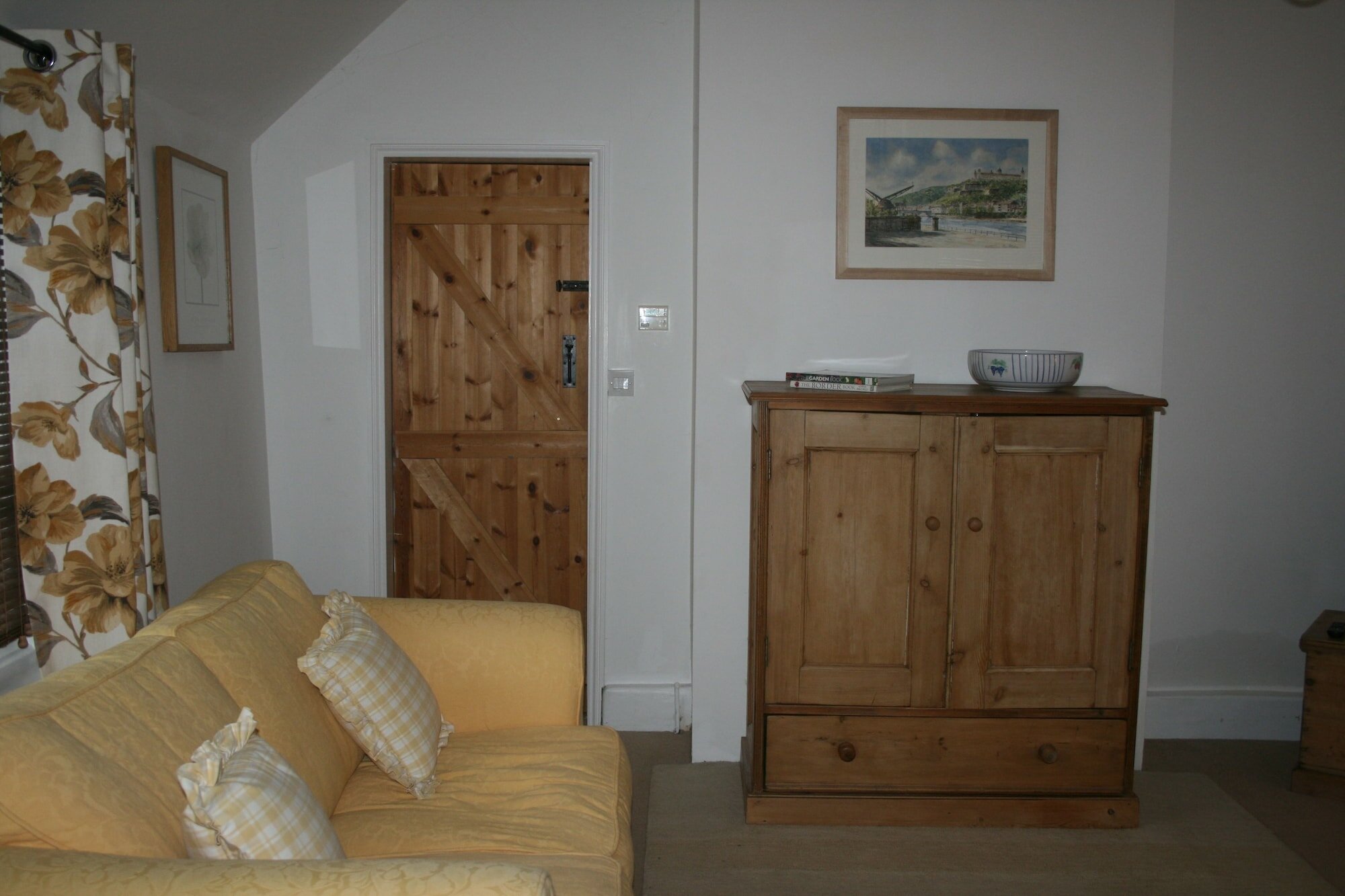 Фото Appletree Cottages