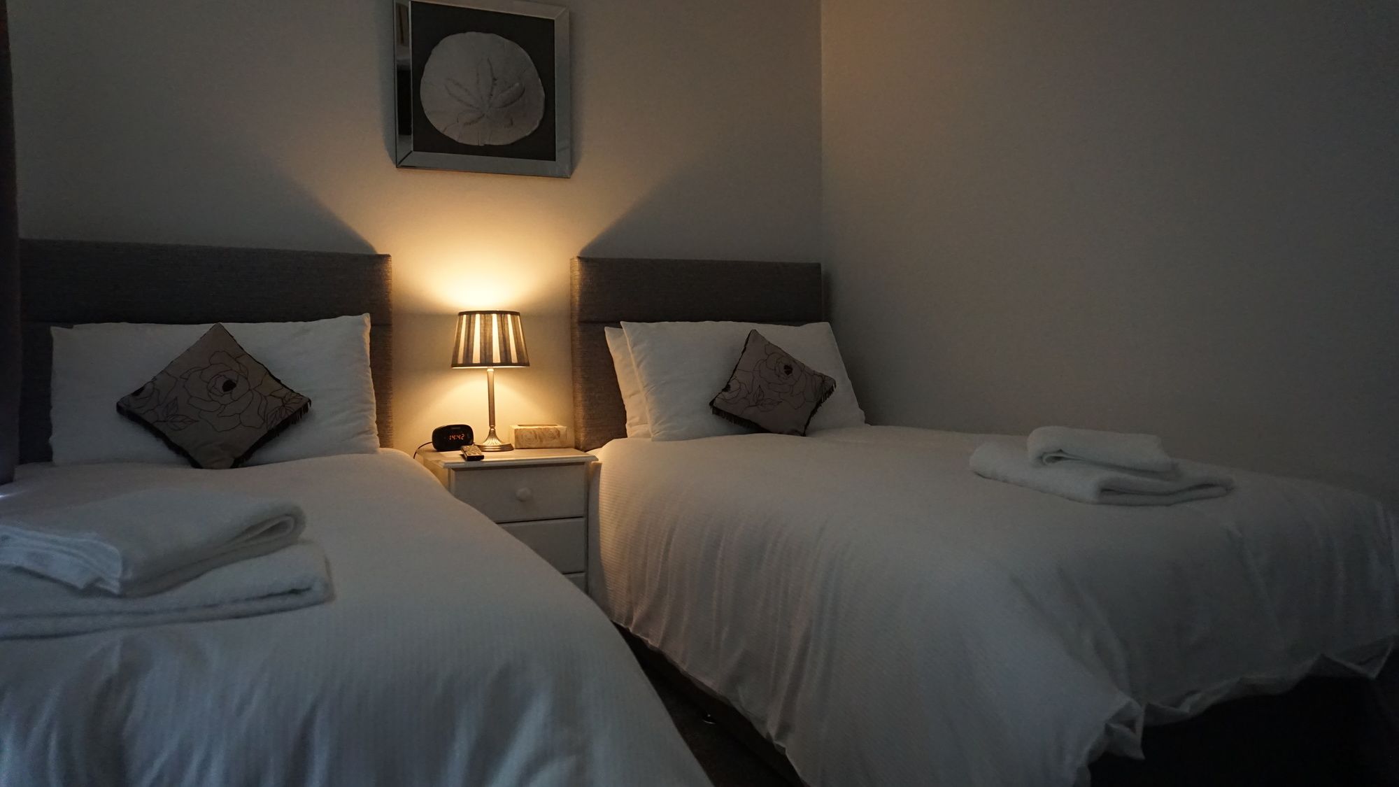 Фото Pennyburn B&b