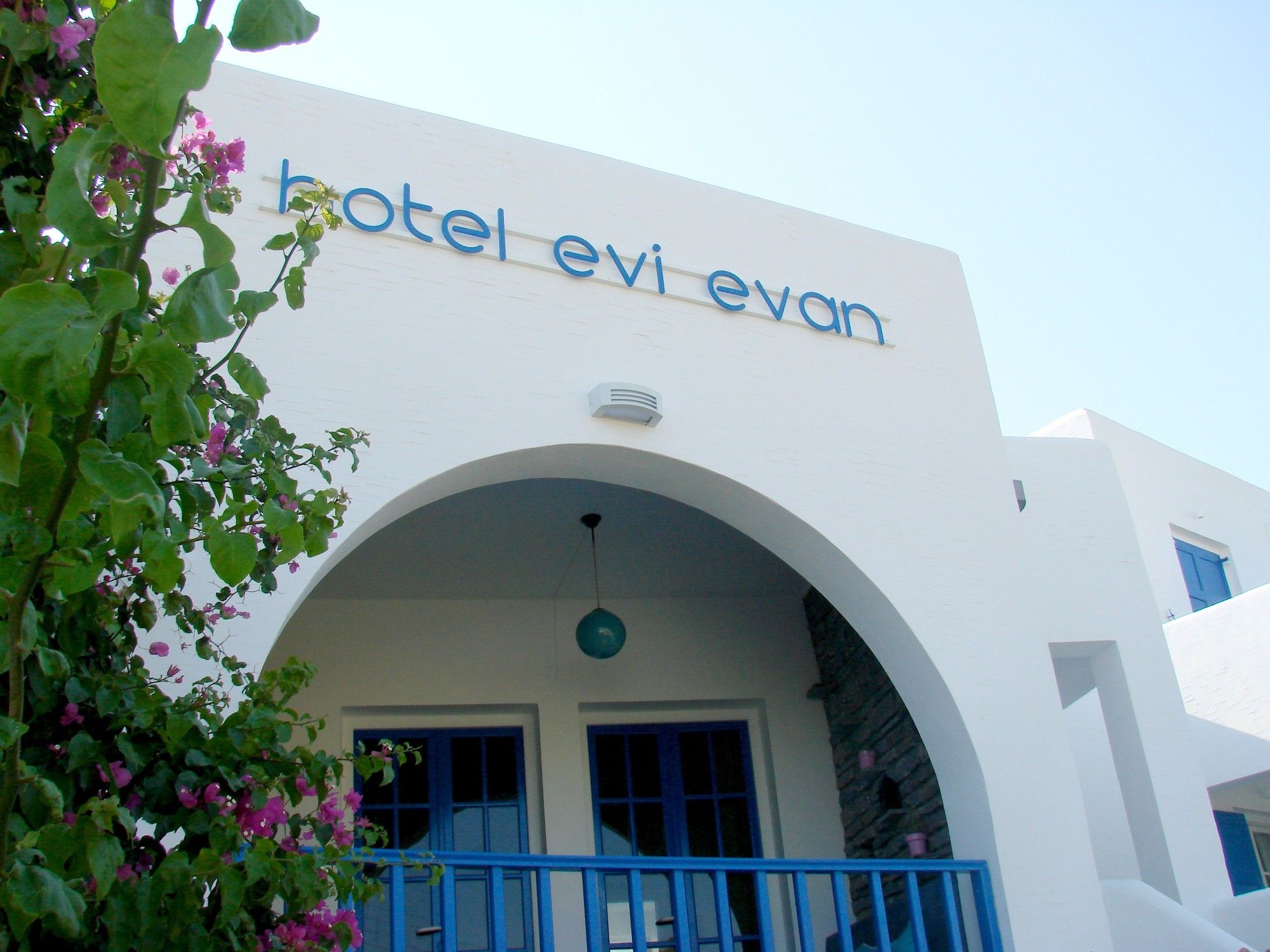 Фото Evi Evan Hotel