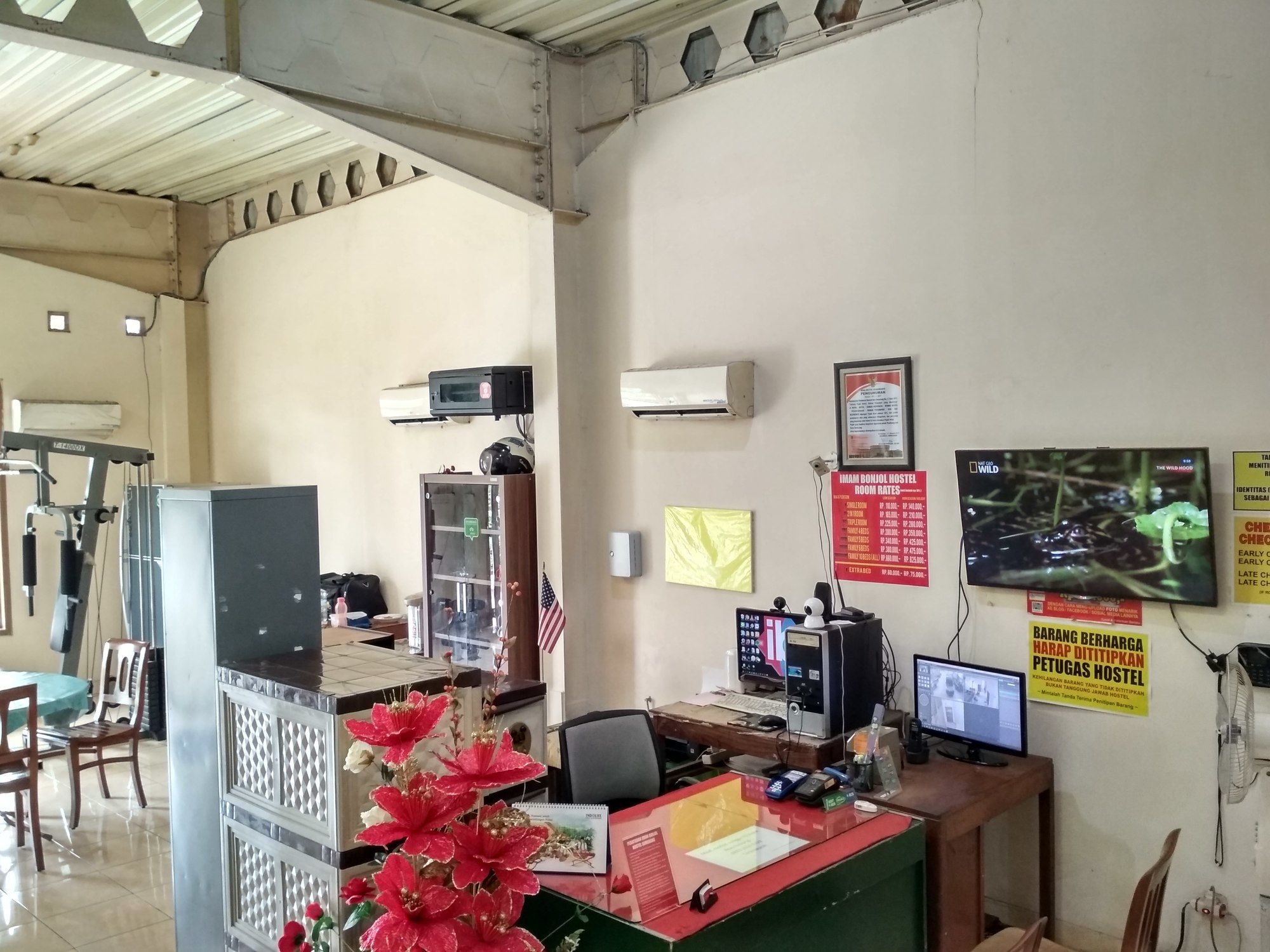 Фото Imam Bonjol Hostel